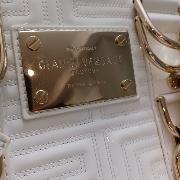 Gianni Versace White Quilted Patent Bag "Snap Out of It" Bag - Picture 11 of 13